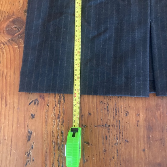 Tahari ASL Charcoal Pinstripe Wool Blend Sheath Dress Size 10 with Belt Loops - Picture 5 of 12